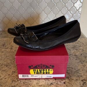 Vaneli Black Flats with Bow Detail